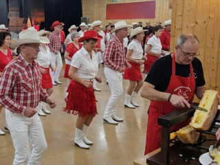 raclette-dance-4661513
